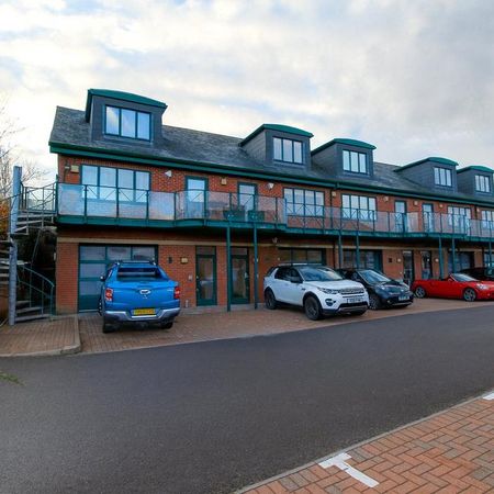 Studio to rent - Photo 3