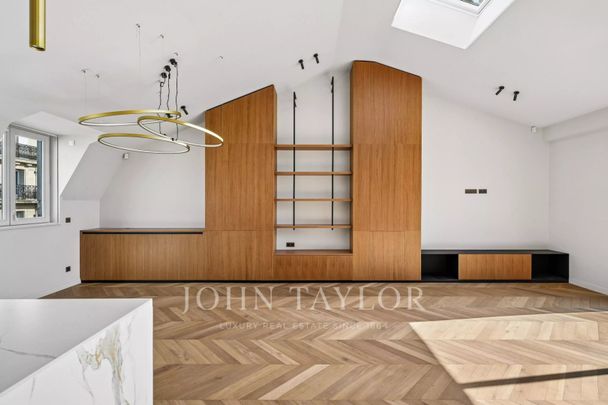 Appartement • Mairie - Photo 1