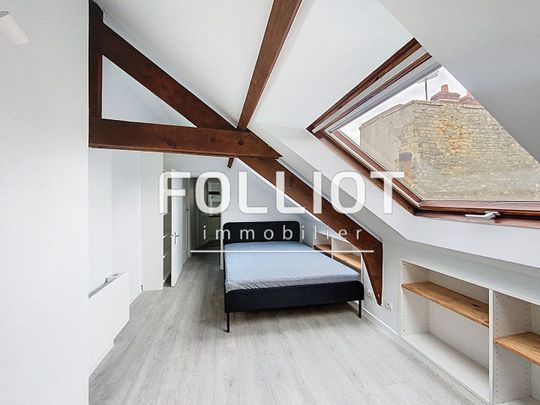 Charmant T2 meublé sous les combles à deux pas du château - Photo 1