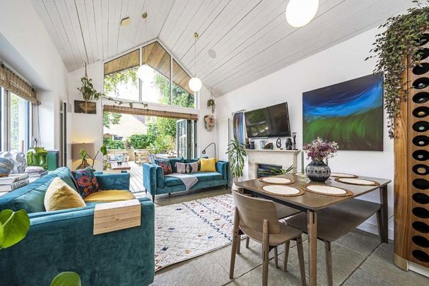 5 bedroom house to rent - Photo 1