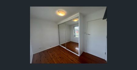 BEAUTIFULLY PRESENTED THREE BEDROOM HOME - Photo 2