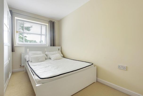 2 bedroom semi-detached house to rent - Photo 1