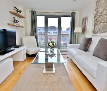 2 bedroom penthouse to rent - Photo 2