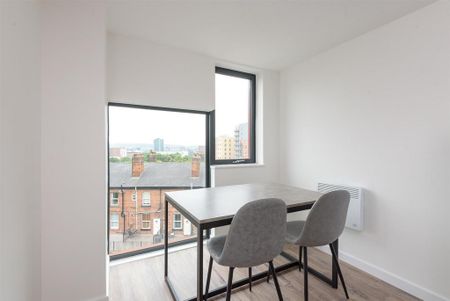 2 bedroom apartment to rent - Photo 3