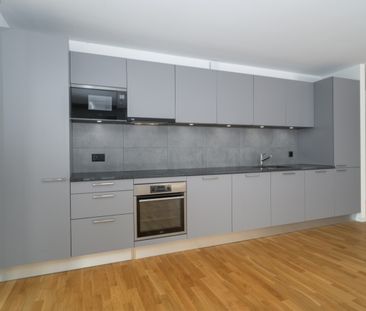 Apartment - Photo 2