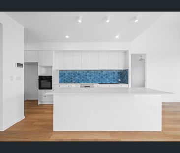 YOUR NEW BANYA HOME AWAITS! - Photo 2