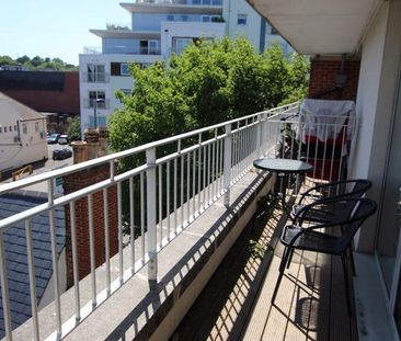 2 bedroom apartment to rent - Photo 6