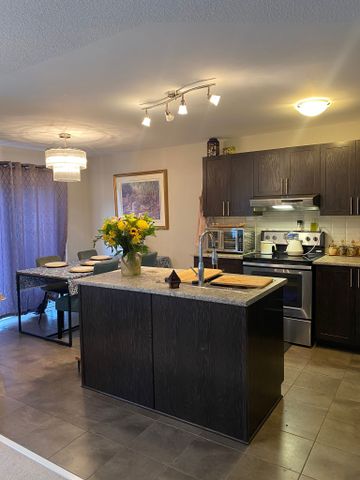 For Lease - 540 Paine Avenue, Kanata, Ontario - Photo 2