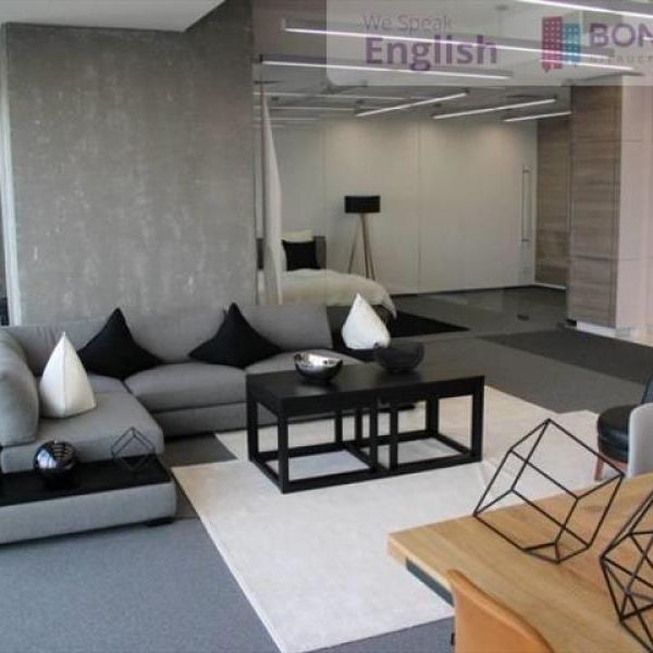 Sky Tower_Powstańców Śląskich, Wrocław - Фото 1