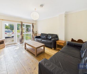 4 bedroom terraced house to rent - Photo 1