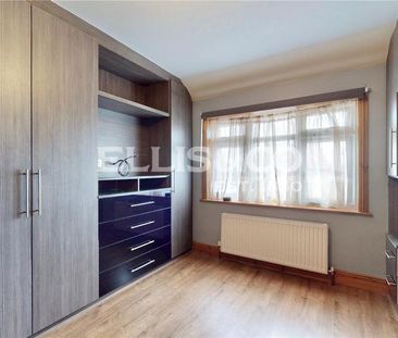 4 bedroom terraced house to rent - Photo 4