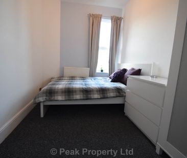 ROOM 6 - Excellent Location Close to Hospital - Westborough Road - Photo 6