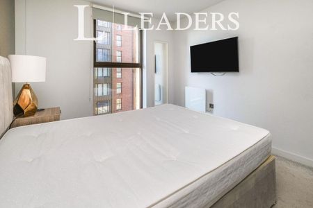 1 bedroom flat to rent - Photo 2