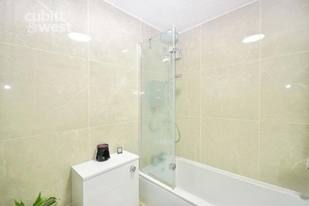 2 bedroom apartment to rent - Photo 2