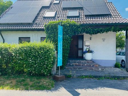 Neu-Ulm: Großes Zimmer mit Balkonzugang – für Frau in 3er WG - Photo 3