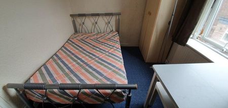 5 bedroom terraced house to rent - Photo 5