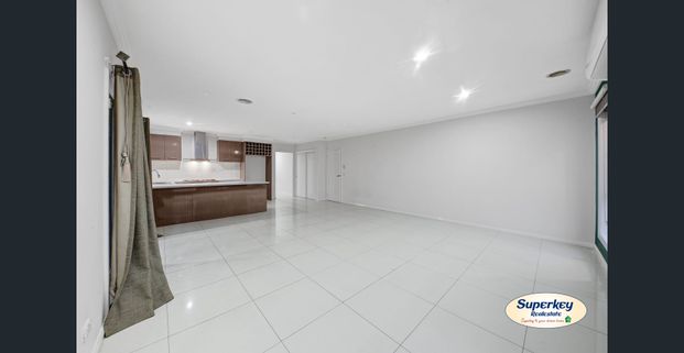 Beautiful Family Home for Rent !!! - Photo 1