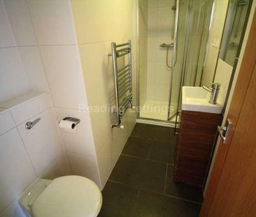 South View Avenue, Caversham, RG4 - Photo 3