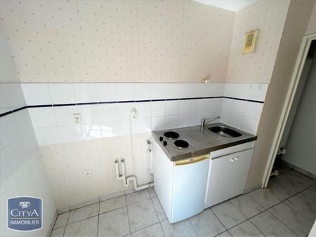 Location Appartement 3 pièces 54m² BRESSUIRE 79300 - Photo 4