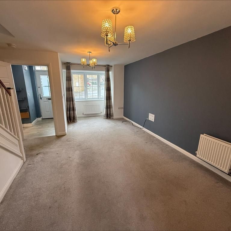 4 bedroom detached house to rent - Photo 1