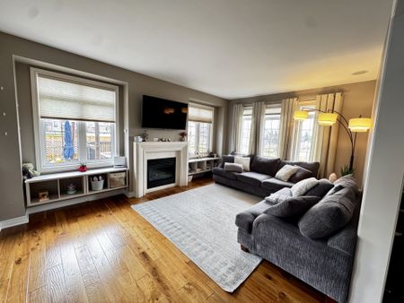 For Lease - 39 Mason Drive, New Tecumseth, Ontario - Photo 5