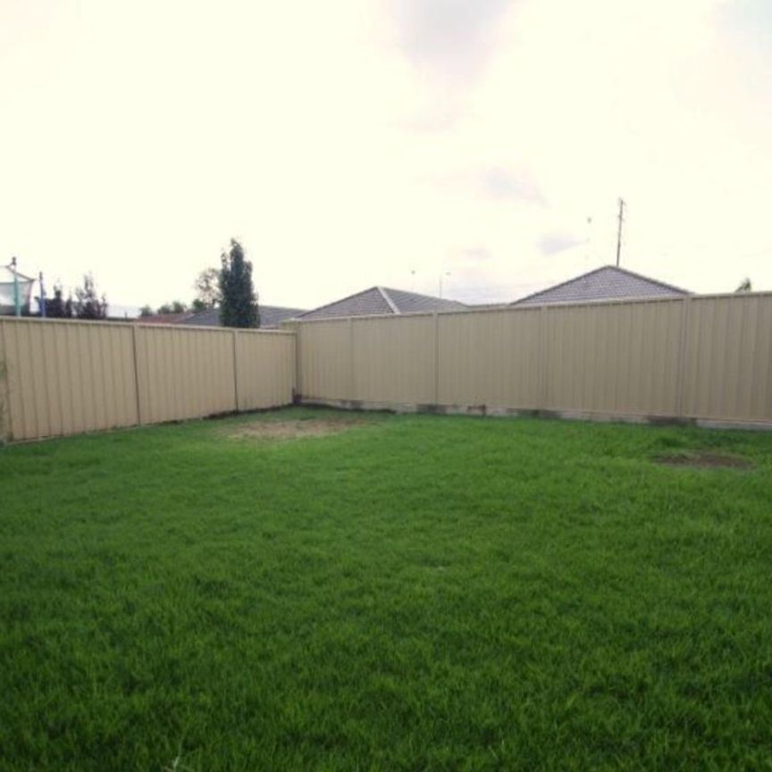 Low Maintenance Property - Photo 1