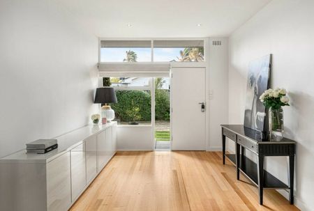 FULLY FURNISHED - PEACEFUL PRIVACY IN A PREMIER LIFESTYLE LOCATION - Photo 4