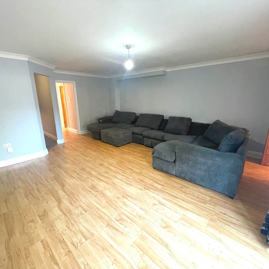 Chieftain’s Drive, Balbriggan, Co. Dublin ** SHORT TERM LET ** 6 MONTH LEASE ** - Photo 1