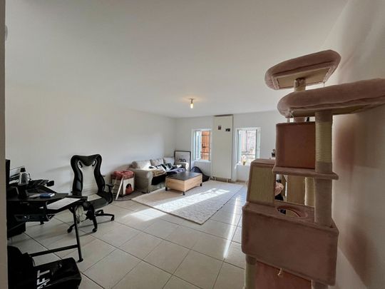 Location Appartement 4 pièces 94m² - Photo 1