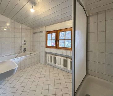 DG-Wohnung in charmantem Zweifamilienhaus - Foto 2