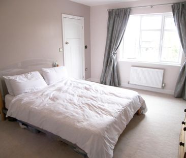 271, Lidgett Lane, Moortown, Leeds, LS17 6PD - Photo 4