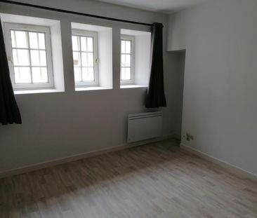 Location Appartement 1 pièce 24m² POITIERS 86000 - Photo 1