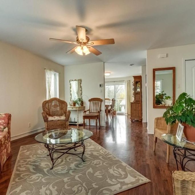 4-1/2 DEUX-MONTAGNES station REM Grand-Moulin - Photo 1