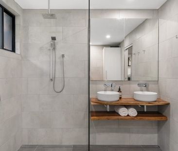 73 Love Lane, Mundingburra QLD 4812 - House For Rent | Domain - Photo 1