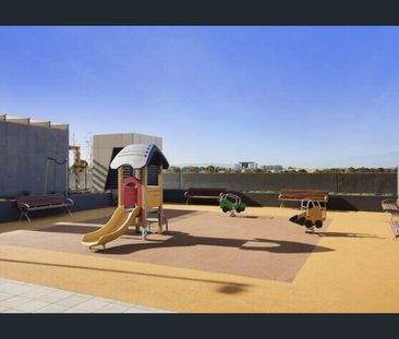 Convenient One-Bedroom Apartment with Lifestyle Amenities - Photo 6