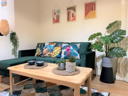 🏡 HMO Property in Tottenham, N17 🏡 Room 4 - Photo 3