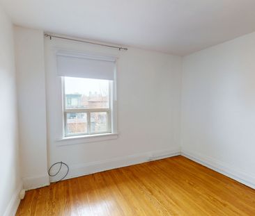 For Lease - 275 Oakwood Avenue Unit# Upper, Toronto, Ontario - Photo 1