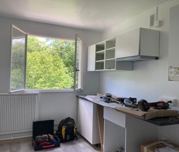 Location appartement 1 pièce, 46.79m², Bois-d'Arcy - Photo 1