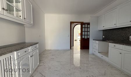 Διαμέρισμα για ενοικίαση Γλυφάδα - Photo 4