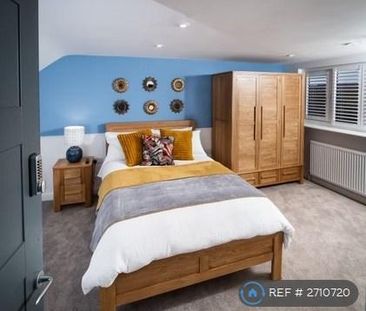 1 bedroom in a house share to rent - Photo 5