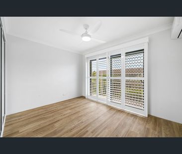 4/67a Taylor Street, Newtown, Qld 4350 - Photo 2