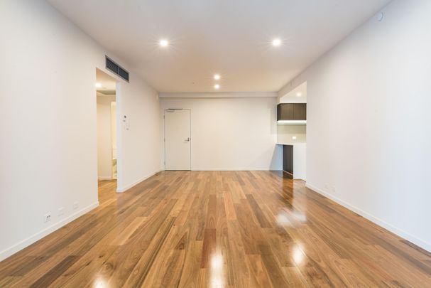 5 Stars Facilities Apartment @$850 Per Week - Photo 1