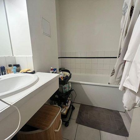 Location Appartement 2 pièces 45m² ROUEN 76000 - Photo 4