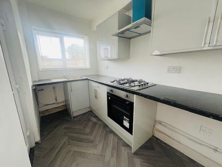 Leyland Road, Burnley - Photo 4
