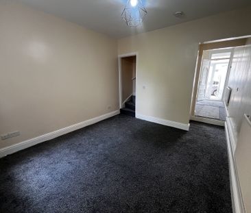 2 bedroom house to rent - Photo 2