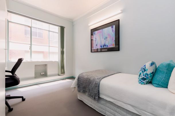 4 or 5 Bedroom Apartment - Photo 1