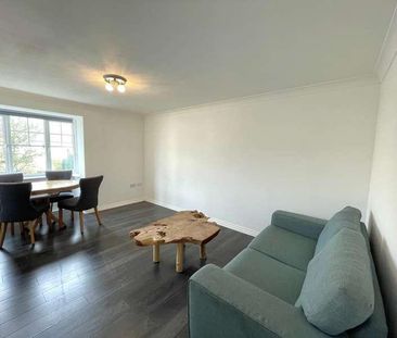 Woodley House, Woodley Green, OX28 - Photo 1