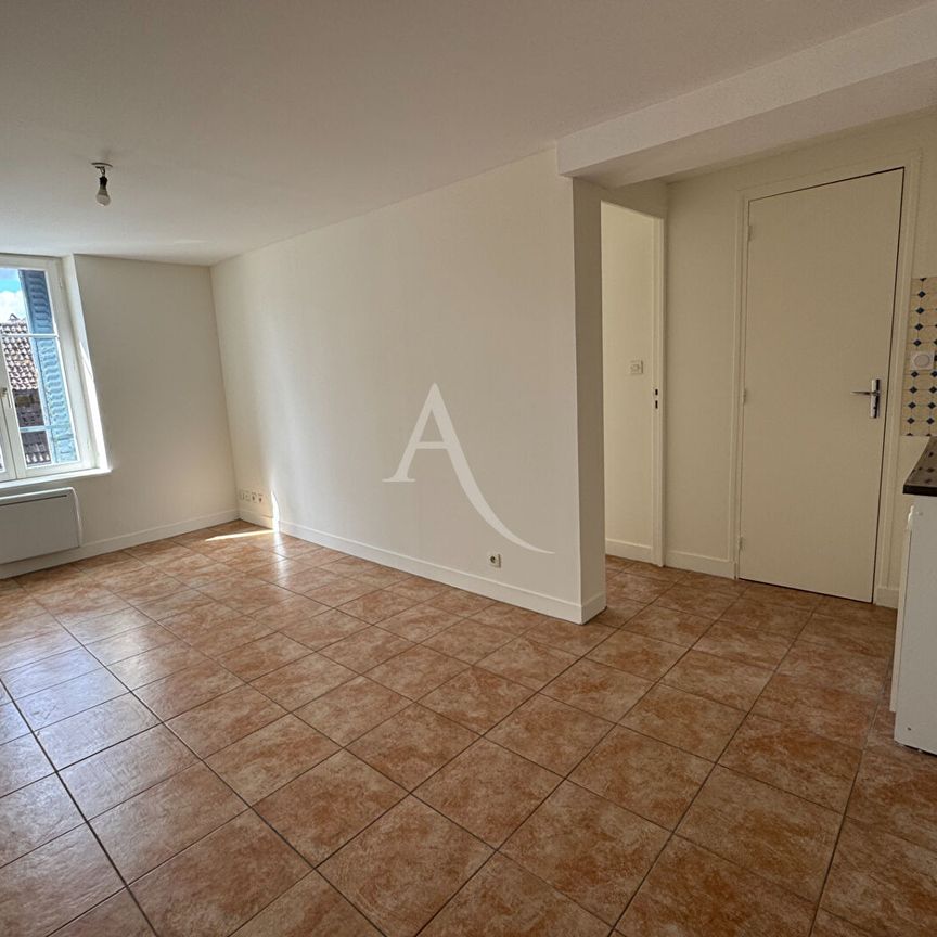 Location Appartement 2 pièces 29m² - Photo 1