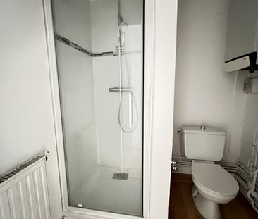 APPARTEMENT F1 BIS NON MEUBLÉ - PROCHE TOUTES COMMODITÉS - Photo 5