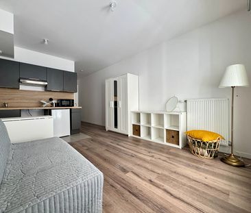 Studio meublé avec terrasse - Photo 2